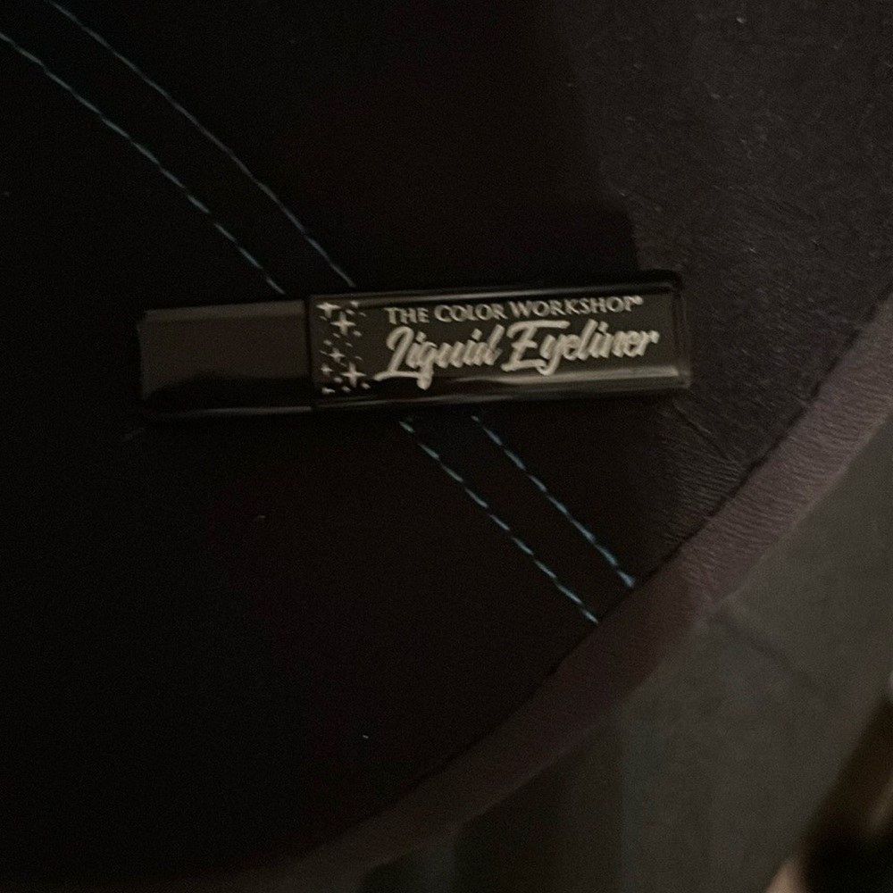 Mini  black liquid eyeliner